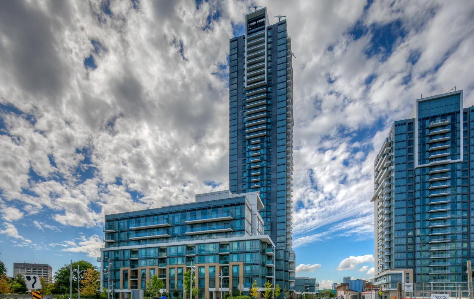 Tridel Alto & Parkside at Atria - North York Condo - Sheppard and 404